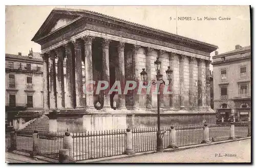 Cartes postales Nimes La Maison Carree