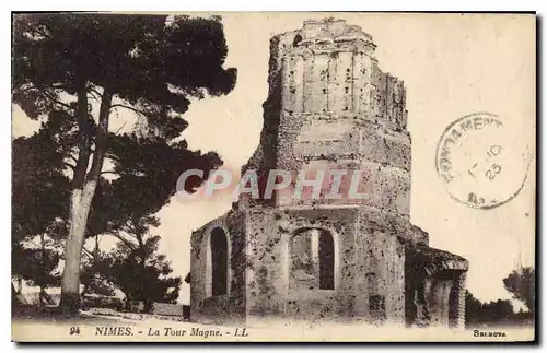 Cartes postales Nimes La Tour Magne