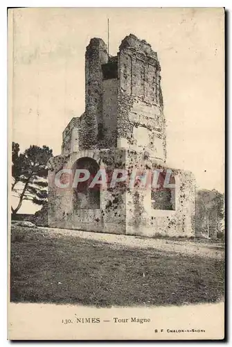 Cartes postales Nimes Tour Magne