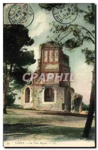 Cartes postales Nimes La Tour Magne