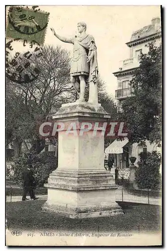 Cartes postales Nimes Statue d'Antonin Empereur des Romains