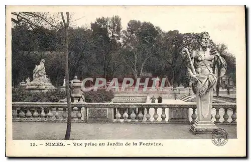 Cartes postales Nimes Vue prise au Jardin de la Fontaine
