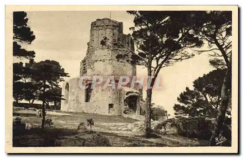 Cartes postales Nimes La tour Magne