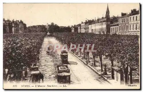 Ansichtskarte AK Nimes L'Avenue Faucheres Tramway