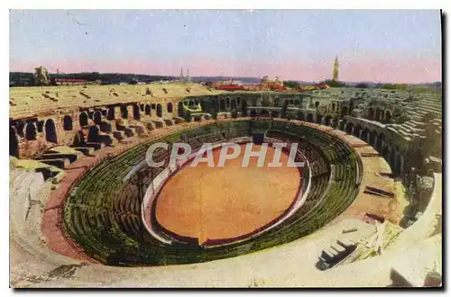 Cartes postales Nimes Les Arenes Interieur