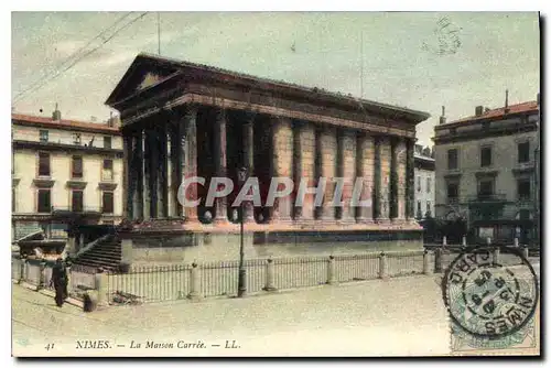 Cartes postales Nimes Maison Carree