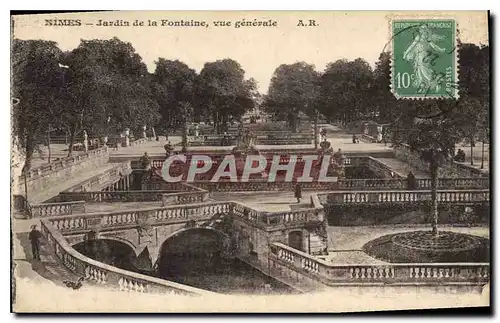 Ansichtskarte AK Nimes Jardin de la Fontaine vue genarale