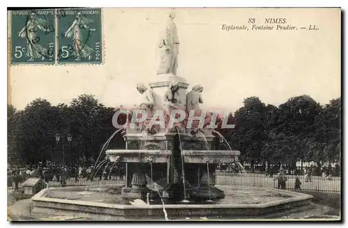 Cartes postales Nimes Esplanade Fontaine Pradier