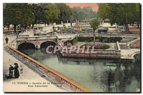 Ansichtskarte AK Nimes jardin de la Fontaine vue generale