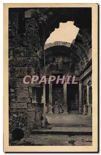 Ansichtskarte AK Nimes Gard interieur Temple de Diane