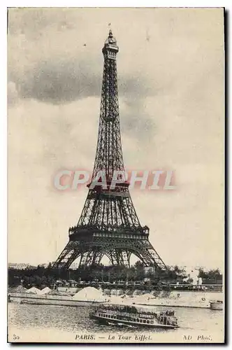 Cartes postales Paris La Tour Eiffel Bateau