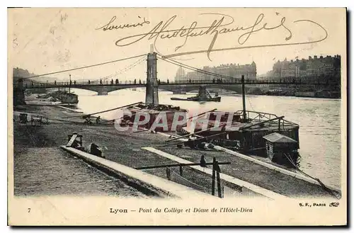 Cartes postales Lyon Pont du College et Dome de l'Hotel Dieu