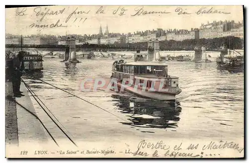 Cartes postales Lyon La Saone et Bateau Mouche Peche Pecheur