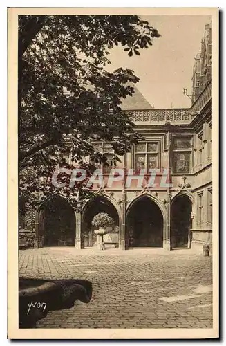 Cartes postales Paris Musee de Cluny Cour d'Honneur