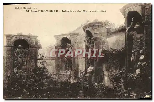 Ansichtskarte AK Aix en Provence Interieur du Monument Sec