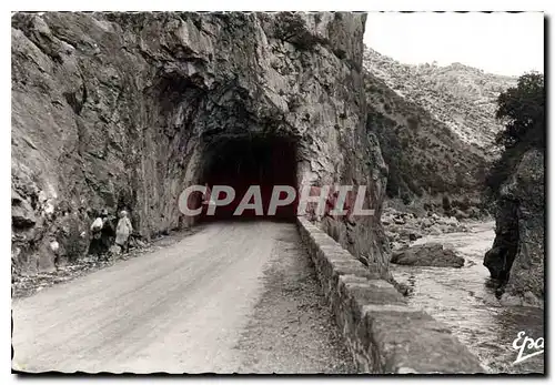 Cartes postales Gorges de Palestro Un Tunnel et un Oued
