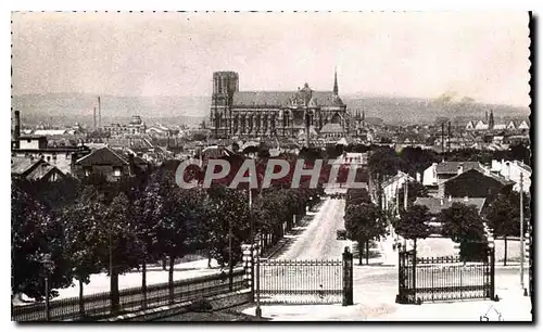 Ansichtskarte AK Reims Vue generale prise des caves Pommery