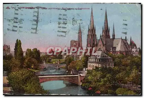 Cartes postales Strasbourg L'Eglise protestants St Paul et la Cathedrale