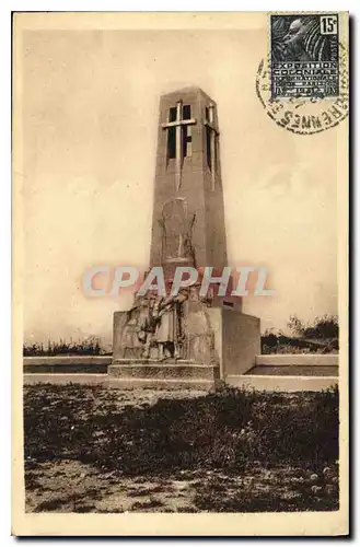 Ansichtskarte AK Vauquois le Phare qui Veille les Morts Glorieux tombes sur la sanglante Butte