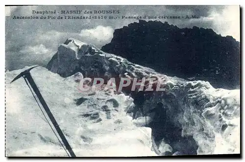 Cartes postales Dauphine Massif des Rousses Ascenalon du Pic de l'Etendard Passage d'une crevasse