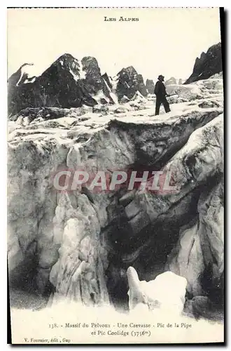 Ansichtskarte AK Les Alpes Massif du Pelvoux Une Crevasse Pic de la Pipe et Pic Coolidge