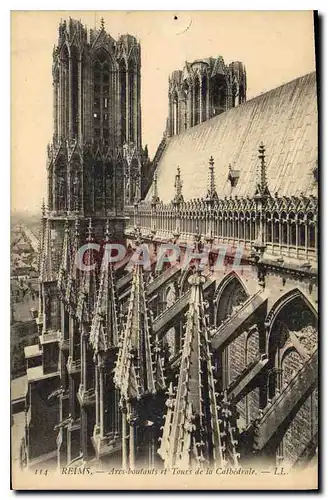 Ansichtskarte AK Reims Arcs boufants et Tours de la Cathedrale