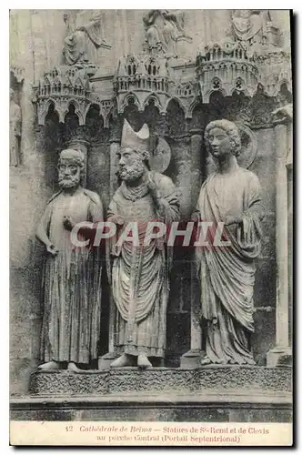 Ansichtskarte AK Cathedrale de Reims Statues de St Remi et de Clovis au porche Central