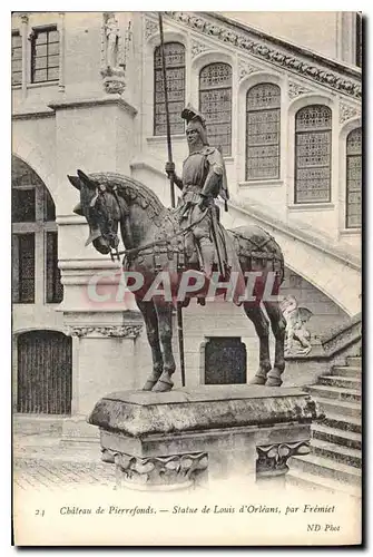 Ansichtskarte AK Chateau de Pierrefonds Statue de Louis d'Orleans par Fremiet