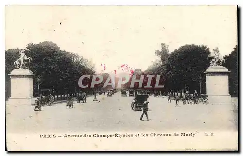 Cartes postales Paris Avenue de Champs Elysees et les Chevaux de Marly