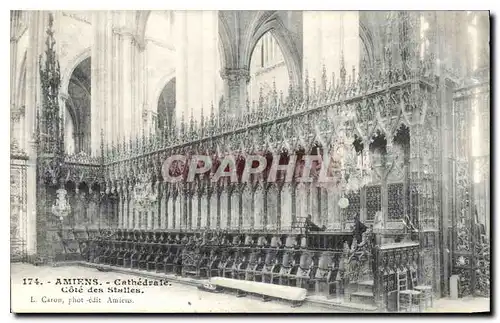 Ansichtskarte AK Amiens Cathedrale Cote des Stalles