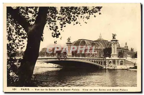 Cartes postales Paris Vue sur la Seine et le Grand Palais