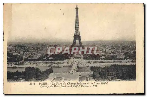 Ansichtskarte AK Paris Le Parc du Champ de Mars et la Tour Eiffel