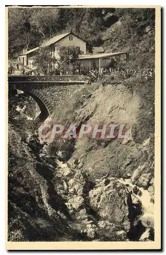 Cartes postales Blida Gorges de la Chiffa L'Hotel et l'Oued Tarmesguida