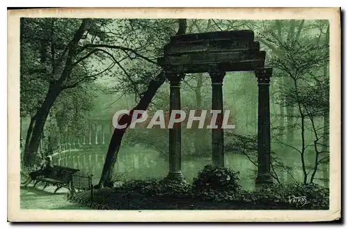 Cartes postales Paris Dans le Parc Monceau