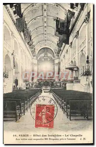 Ansichtskarte AK Paris Hotel des Invalides la Chapelle aux Voutes sont suspendus 360 drapeaux pris a l'ennemi