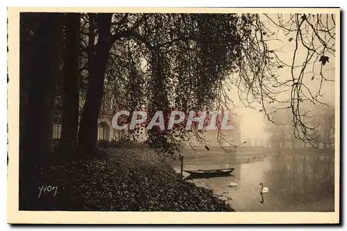 Cartes postales Fontainebleau S et M le Palais Matin d'Automne