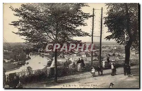 Cartes postales Angouleme Panorama prix de la Place du Palet