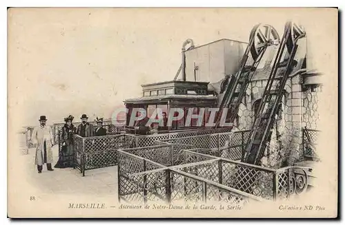 Ansichtskarte AK Marseille Ascenseur de Notre Dame de la Garde la Sortie