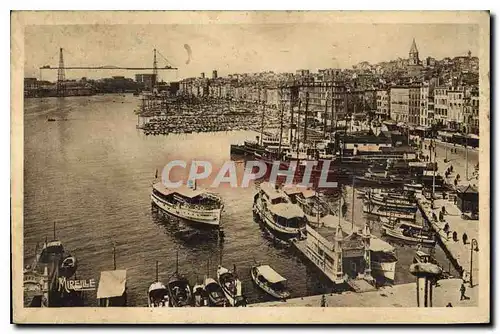 Ansichtskarte AK Marseille Le Vieux Port et la Pont Transbordeur Bateaux