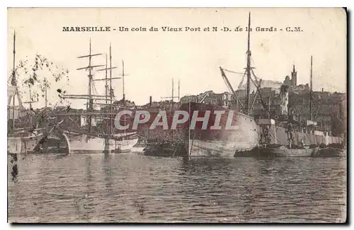 Cartes postales Marseille Un coin du Vieux Port et N D de la Garde