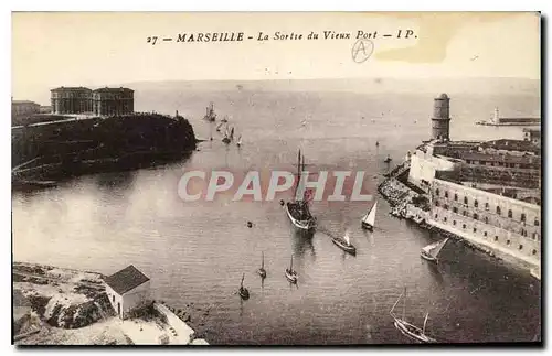 Ansichtskarte AK Marseille La Sortie du Vieux Port