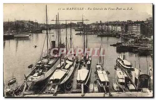 Ansichtskarte AK Marseille Vue Generale du Vieux Port Bateaux