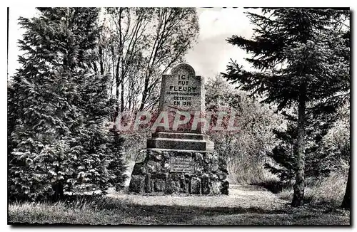 Ansichtskarte AK Verdun et les Champs de Bataille Monument construit a l'emplacement du Village de Fleury