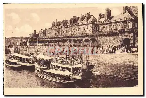 Ansichtskarte AK Saint Malo La Calle de Dinan Embarcadere des Vedettes bateaux