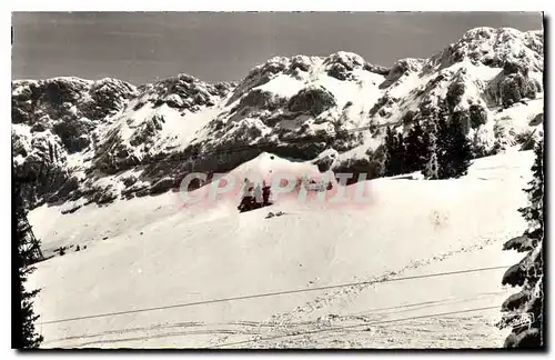 Cartes postales Villard de Lans Vu des pistes de la Cote 2000 le Telepherique domine par les aretes du Rang des