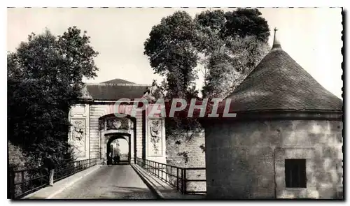 Ansichtskarte AK Longwy Haut M et M La Porte de France