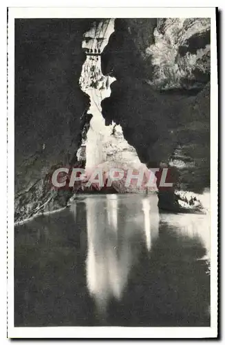 Cartes postales Padirac La riviere plane au Lac de la Plute