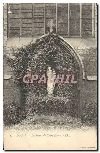 Cartes postales Douai La Statue de Notre Dame