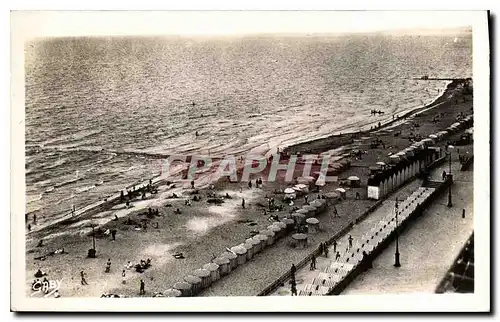 Ansichtskarte AK Cabourg Calvados Vue d'ensemble de la Plage