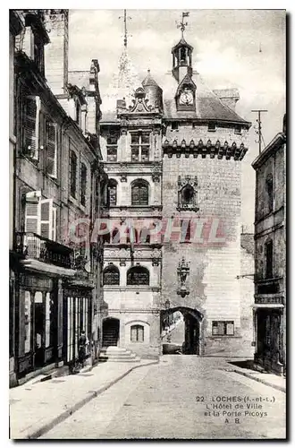 Ansichtskarte AK Loches L'Hotel de Ville et la Porte Picoys